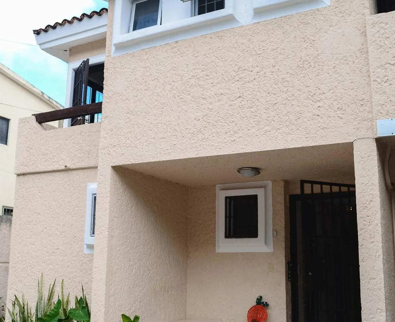 Naranjo Hostel Cancún