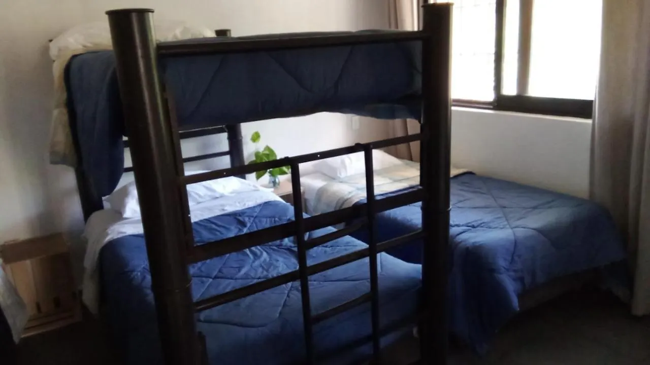 Naranjo Hostel 坎昆