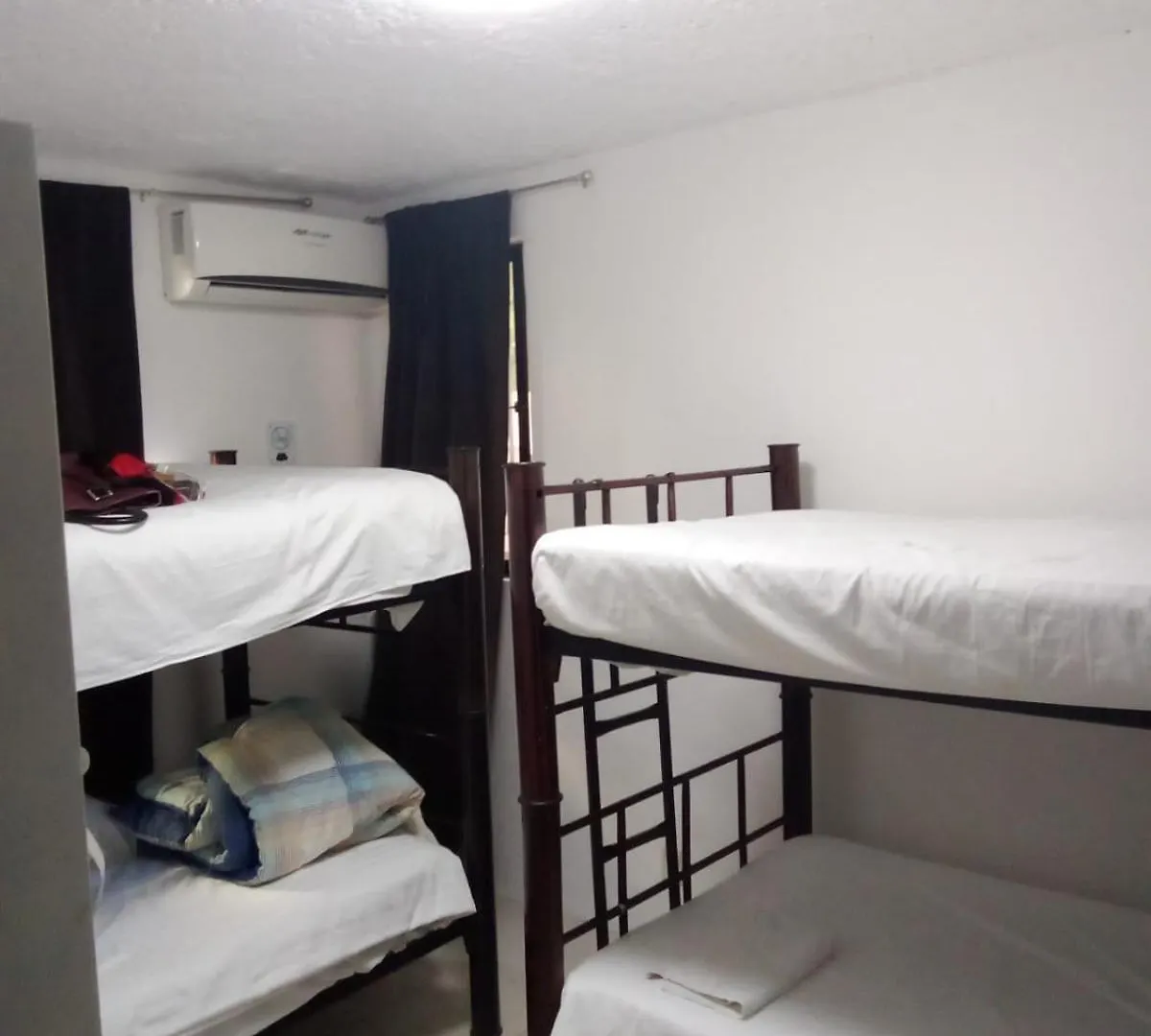 Naranjo Hostel 坎昆